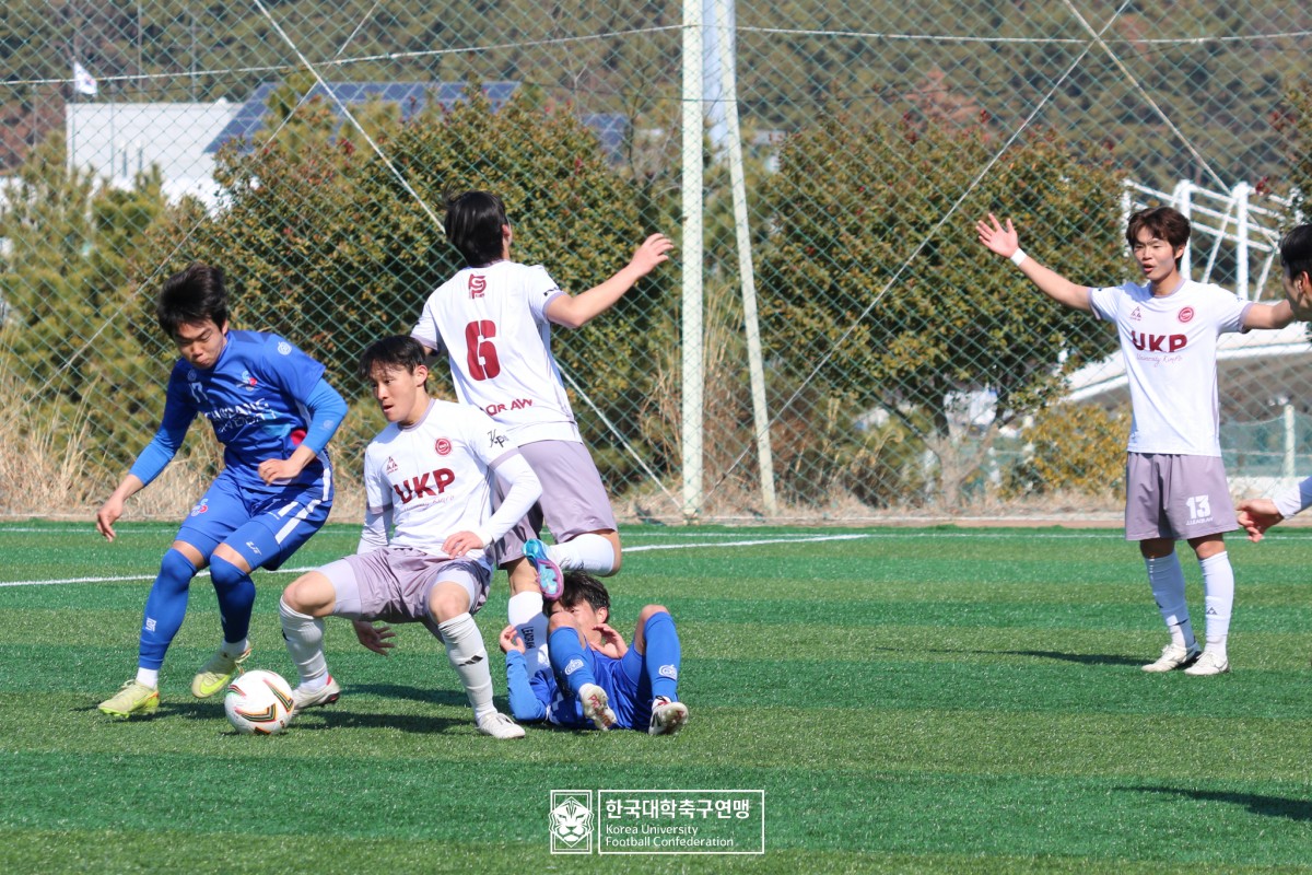 한산대첩기 제62회 춘계대학축구연맹전 16강 경기사진 9