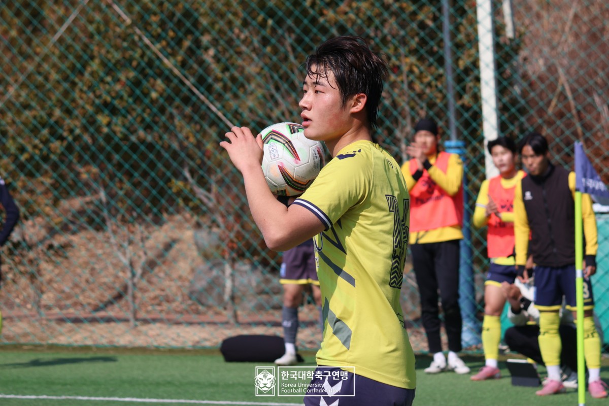 통영기 제62회 춘계대학축구연맹전 16강 경기사진 10