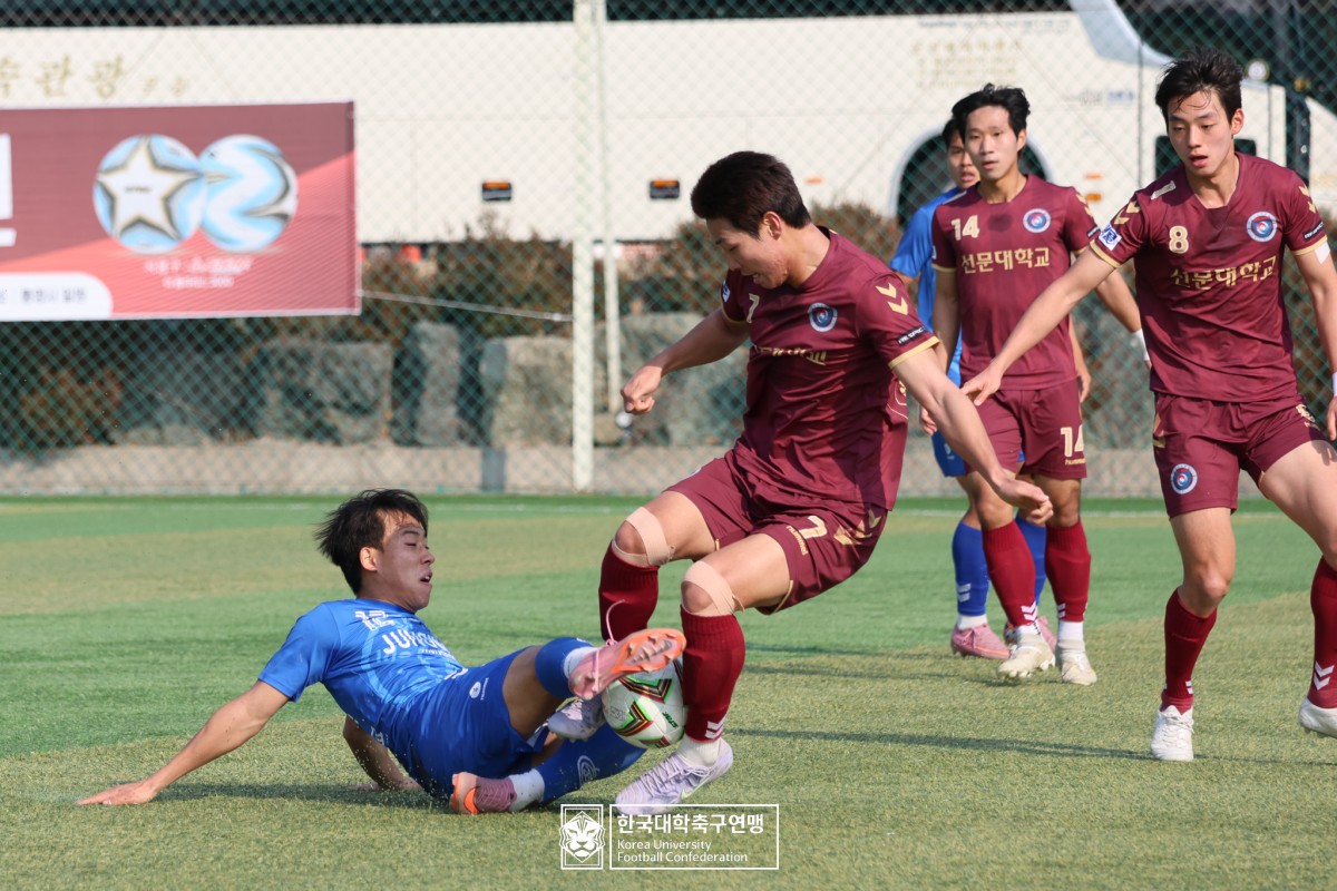 통영기 제62회 춘계대학축구연맹전 16강 경기사진 30