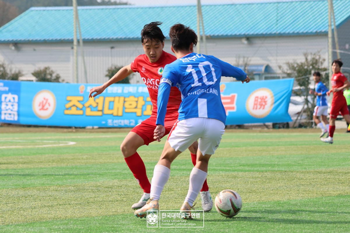 통영기 제62회 춘계대학축구연맹전 예선 3일차 경기사진 17