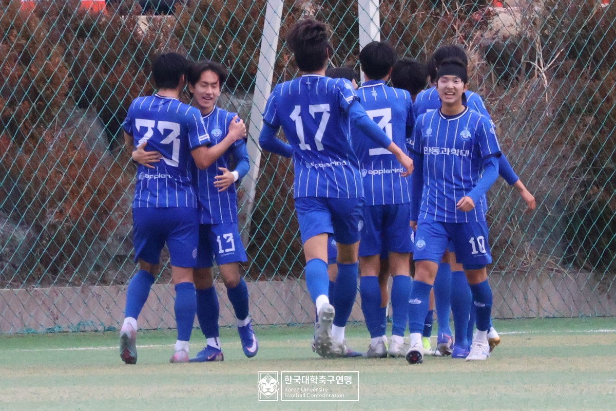 통영기 제62회 춘계대학축구연맹전 예선 3일차 경기사진 25