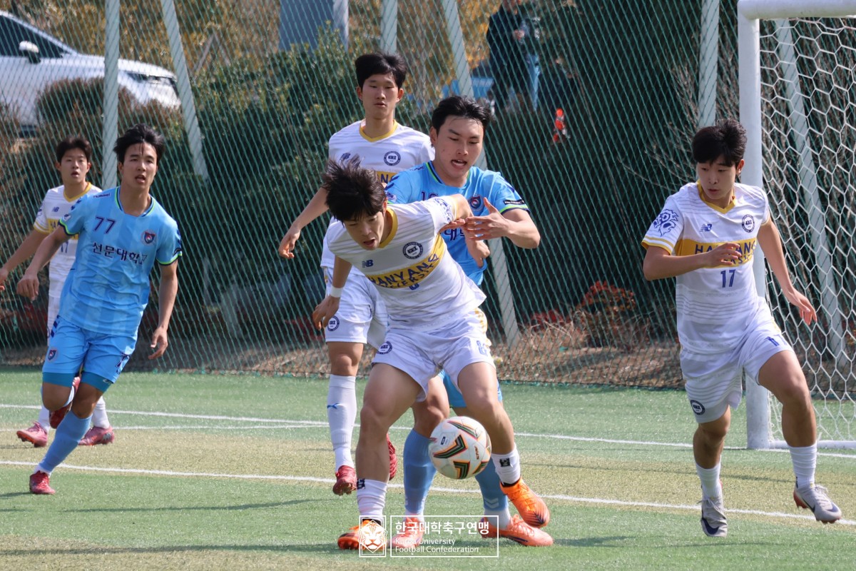 통영기 제62회 춘계대학축구연맹전 예선 3일차 경기사진 40