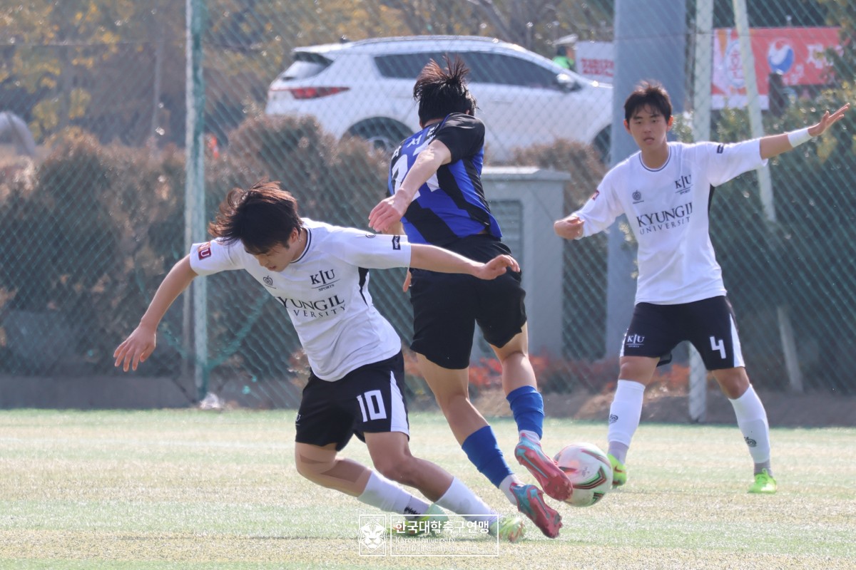 통영기 제62회 춘계대학축구연맹전 예선 3일차 경기사진 46