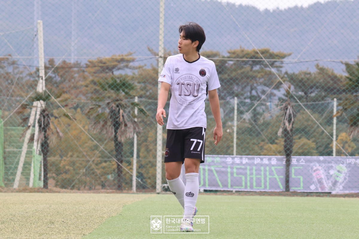 통영기 제62회 춘계대학축구연맹전 예선 3일차 경기사진 75