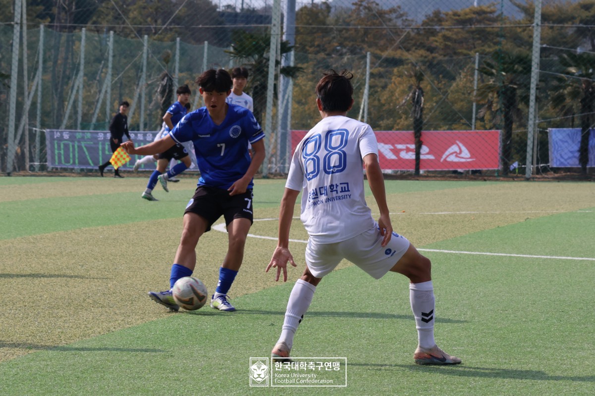 통영기 제62회 춘계대학축구연맹전 예선 3일차 경기사진 82