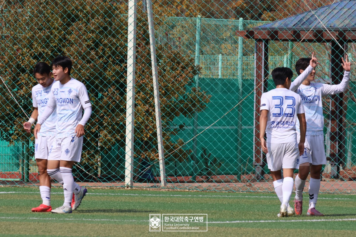 통영기 제62회 춘계대학축구연맹전 예선 3일차 경기사진 84