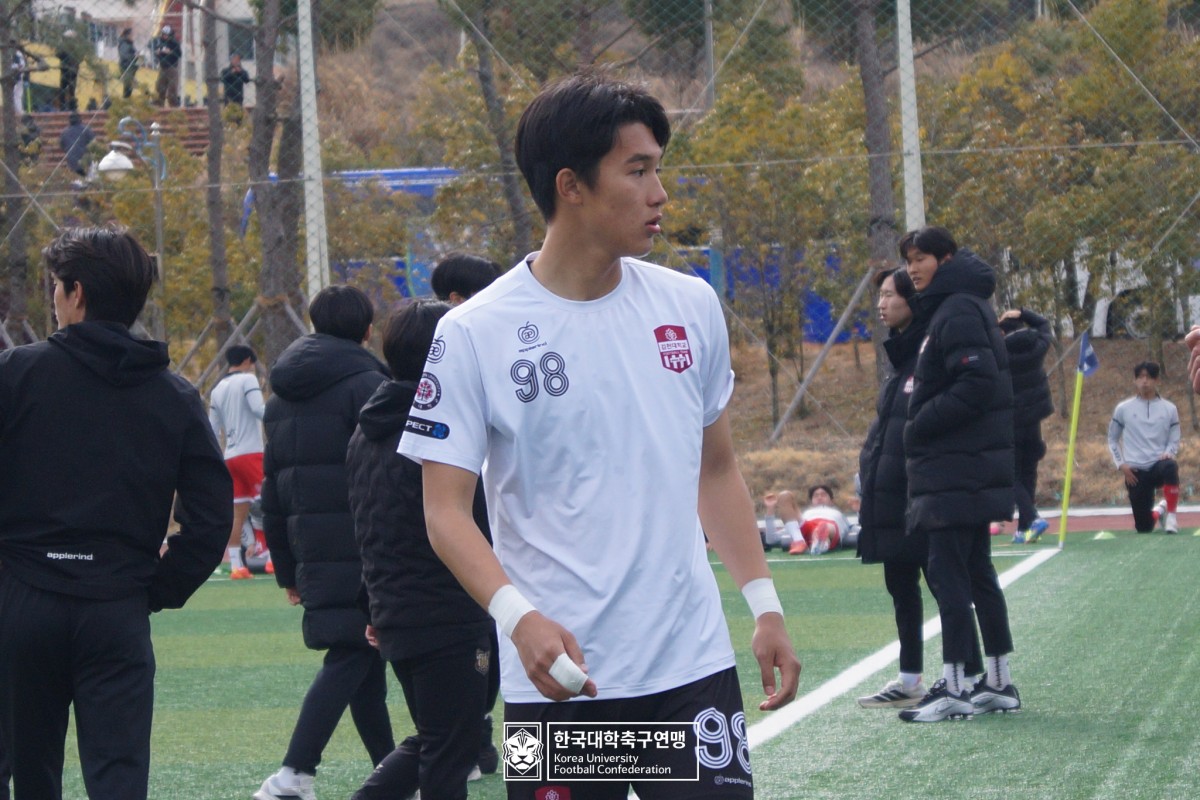 한산대첩기 제62회 춘계대학축구연맹전 20강 경기사진 13