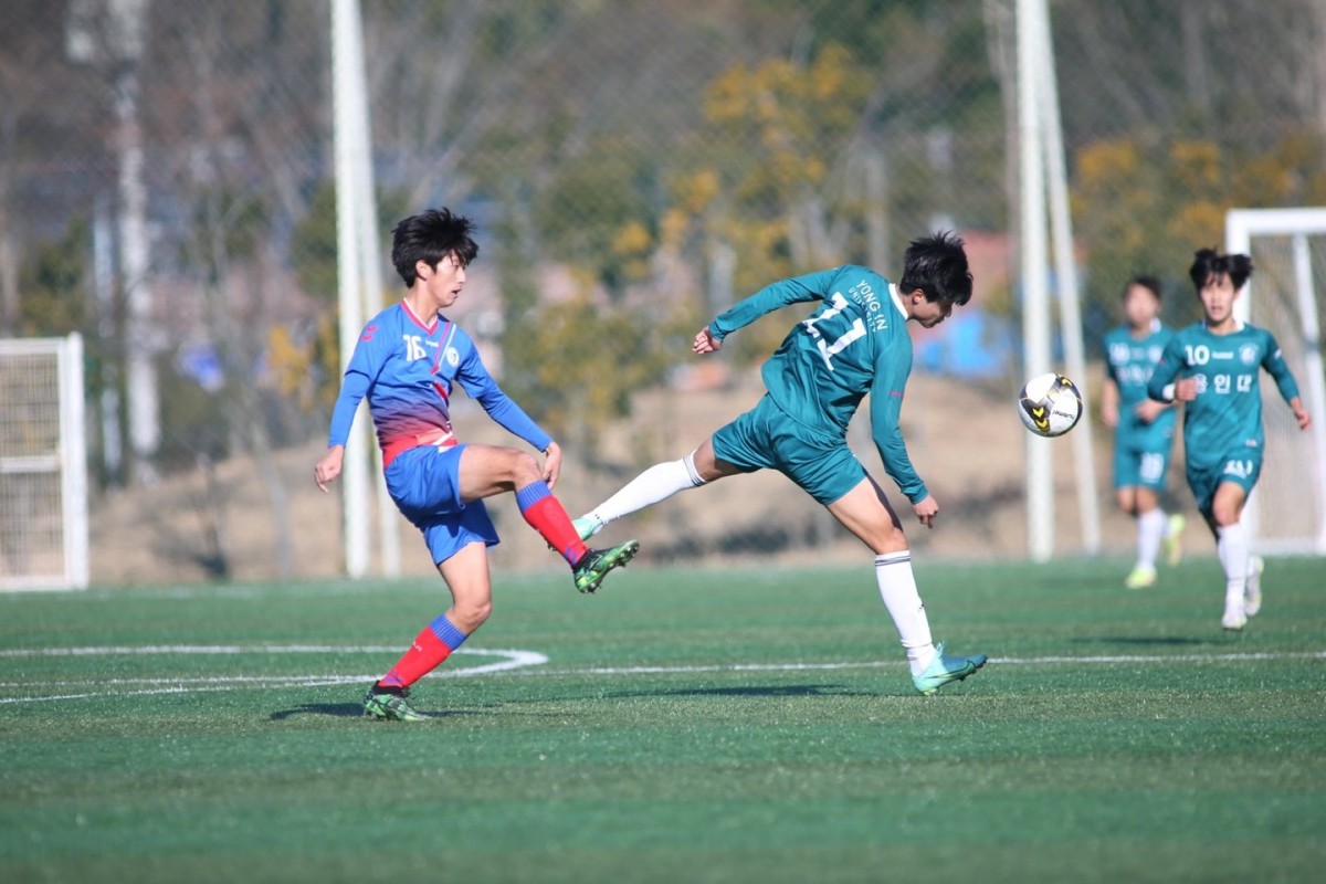 상지대와 용인대 경기 모습. [사진 한국대학축구연맹]